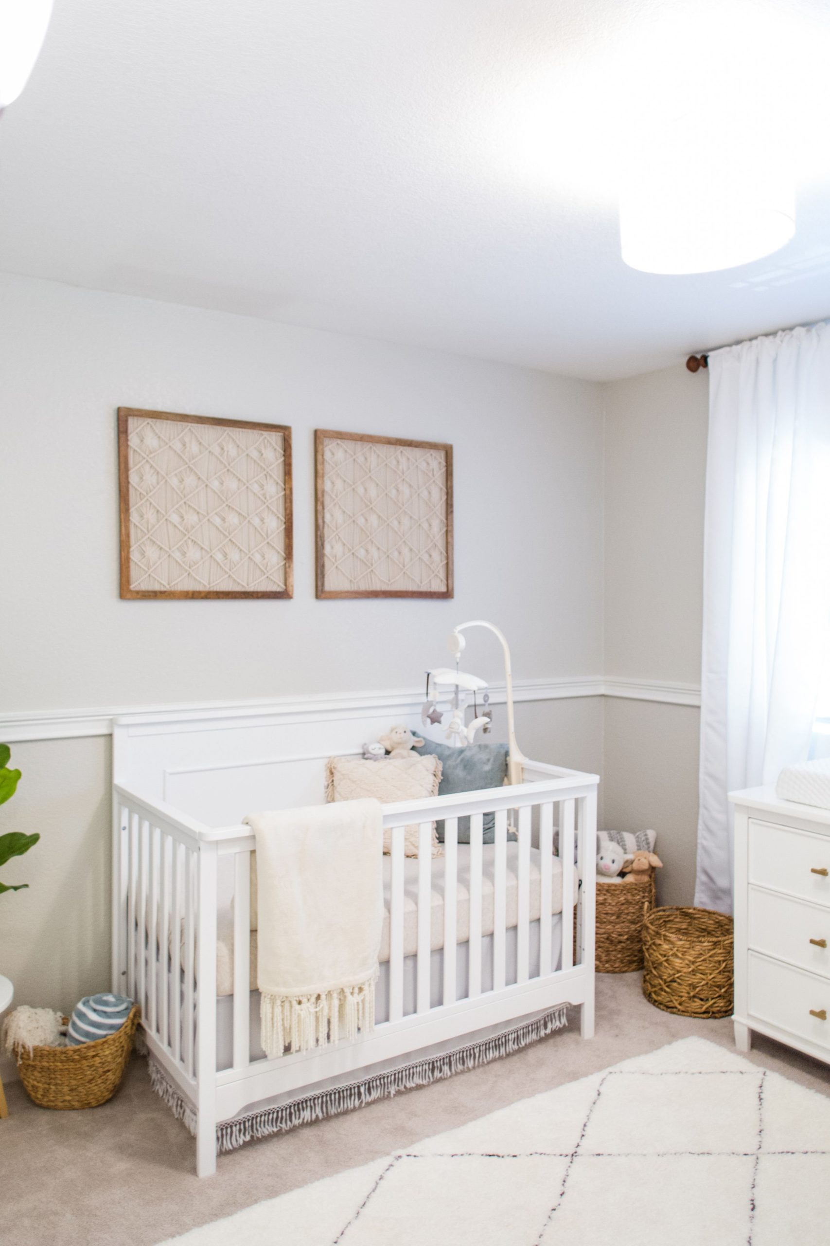 ErikaNewborn-4 copy.jpg